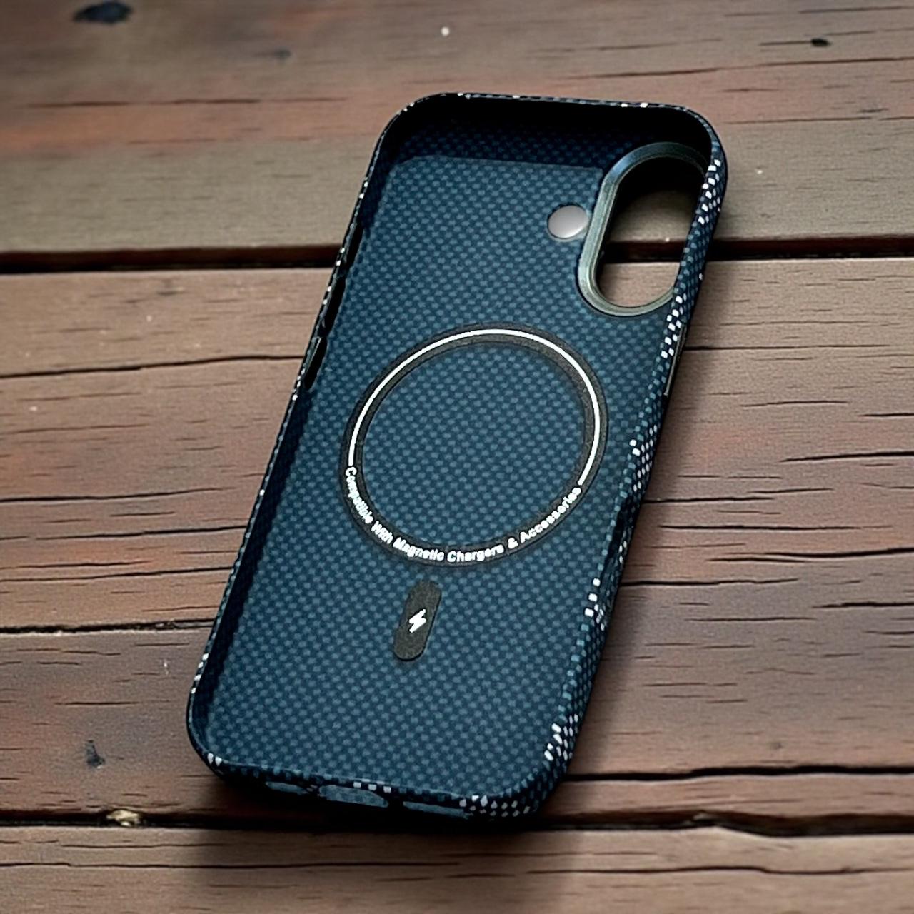 Designer Pattern MagSafe iPhone 17 Case – Stylish & Protective