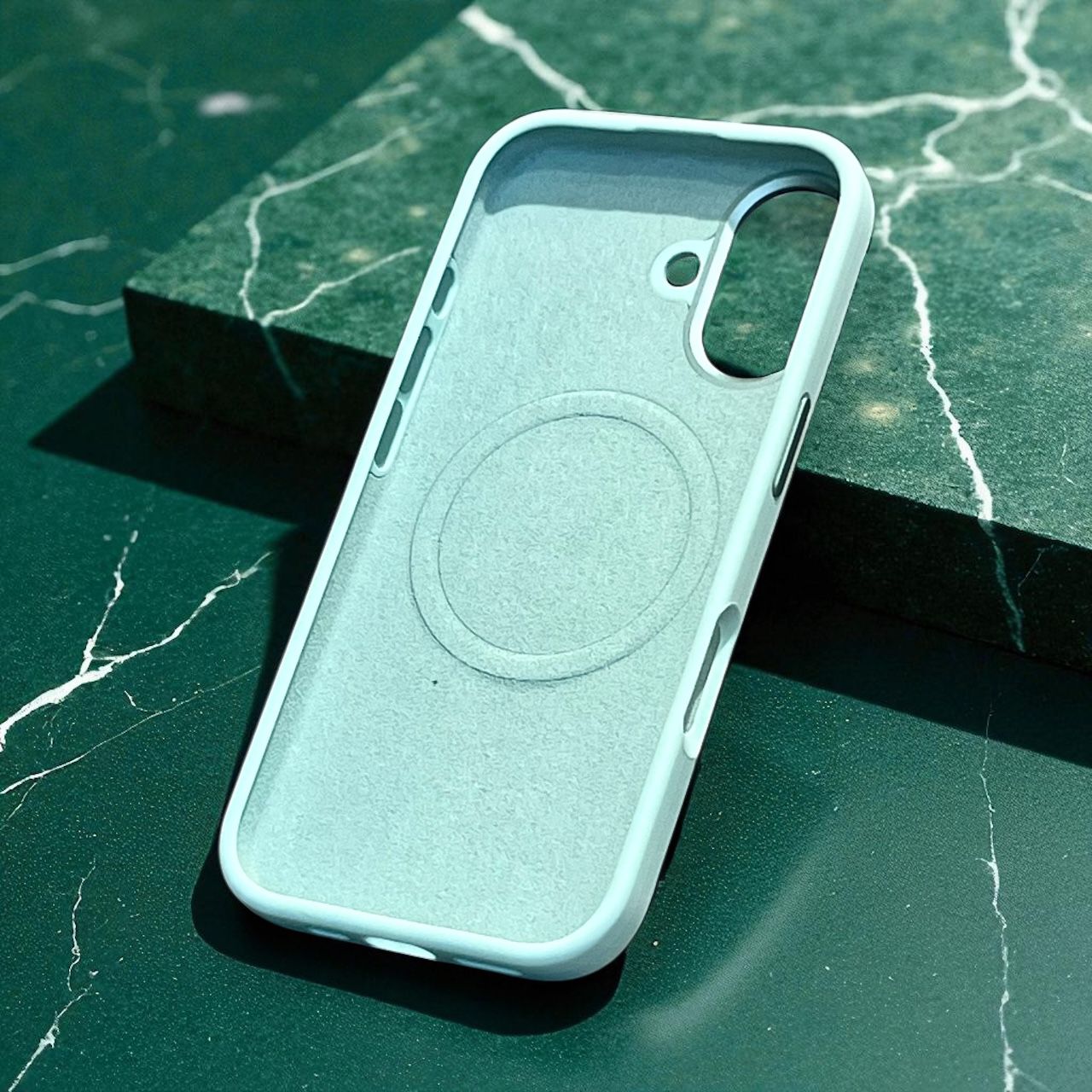 iPhone 17 Silicone Case with MagSafe – Soft Touch Finish + Full Camera Protection