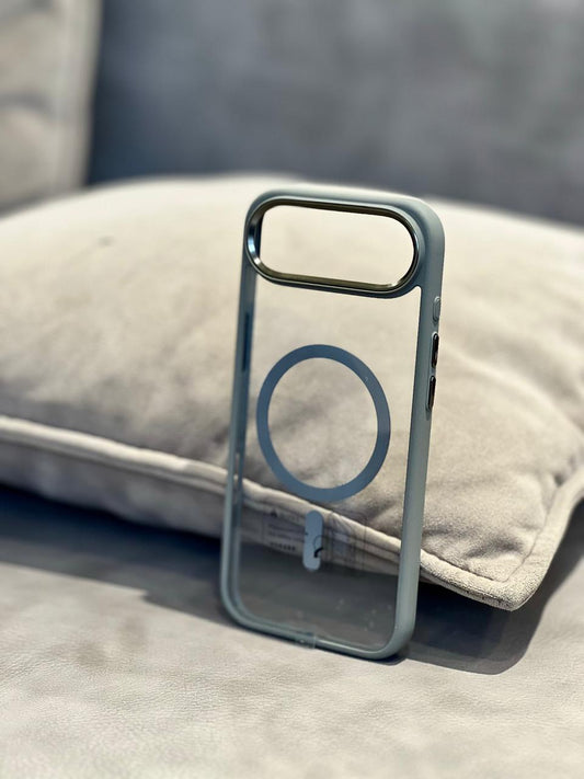 Luxury MagSafe iPhone 17 AIR Case – Clear Shockproof with Metallic Finish